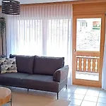 Altrove - Modern, Spacious & Apartment *