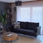 Altrove - Modern, Spacious & Apartment Leukerbad