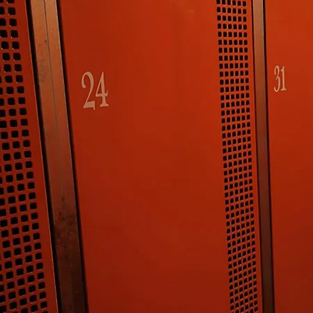 Altrove - Modern, Spacious & Apartman Leukerbad