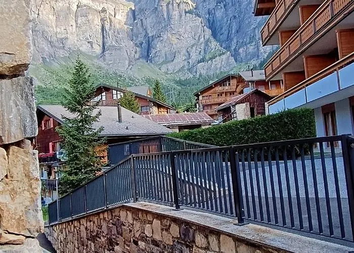 Altrove - Modern, Spacious & Διαμέρισμα Leukerbad