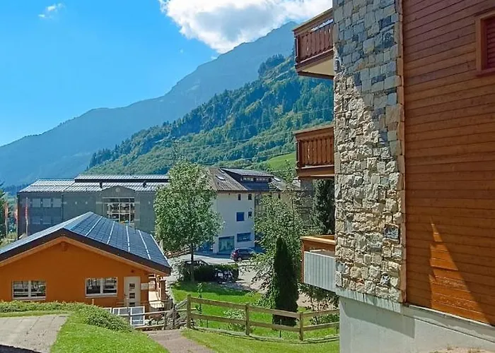 Altrove - Modern, Spacious & Διαμέρισμα